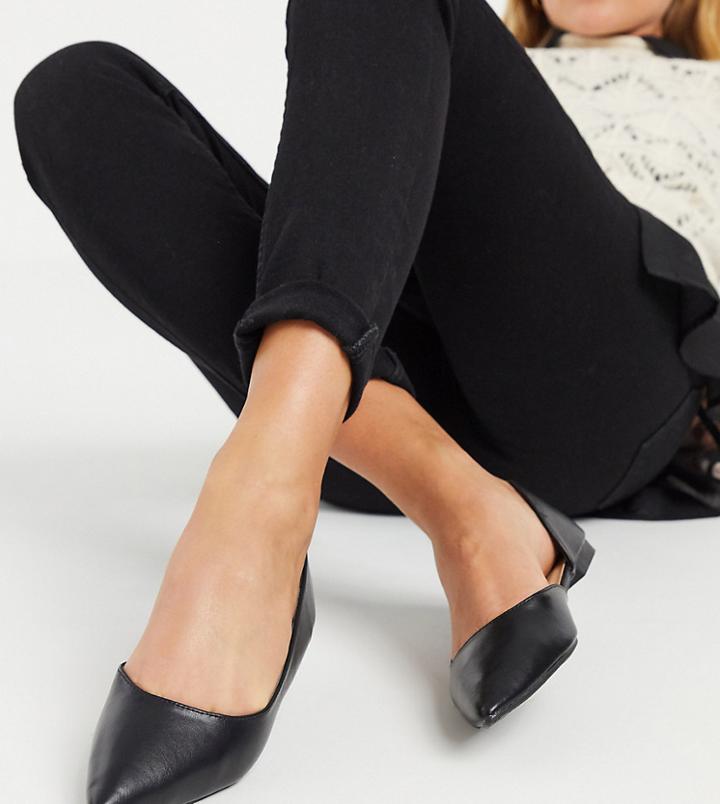 Truffle Collection Wide Fit Pointed Ballets Flat In Black