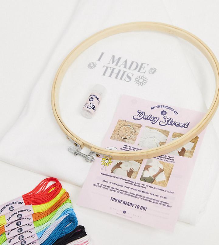 Daisy Street Relaxed T-shirt With I Made This Diy Embroidery Kit-white