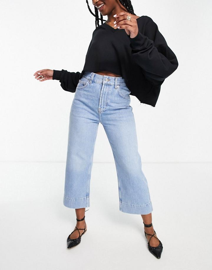 Topshop Cropped Jeans In Bleach-blues