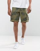 Esprit Cargo Short In All Over Leaf Print - Green
