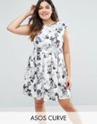 Closet Plus Skater Dress In Rose Print - White