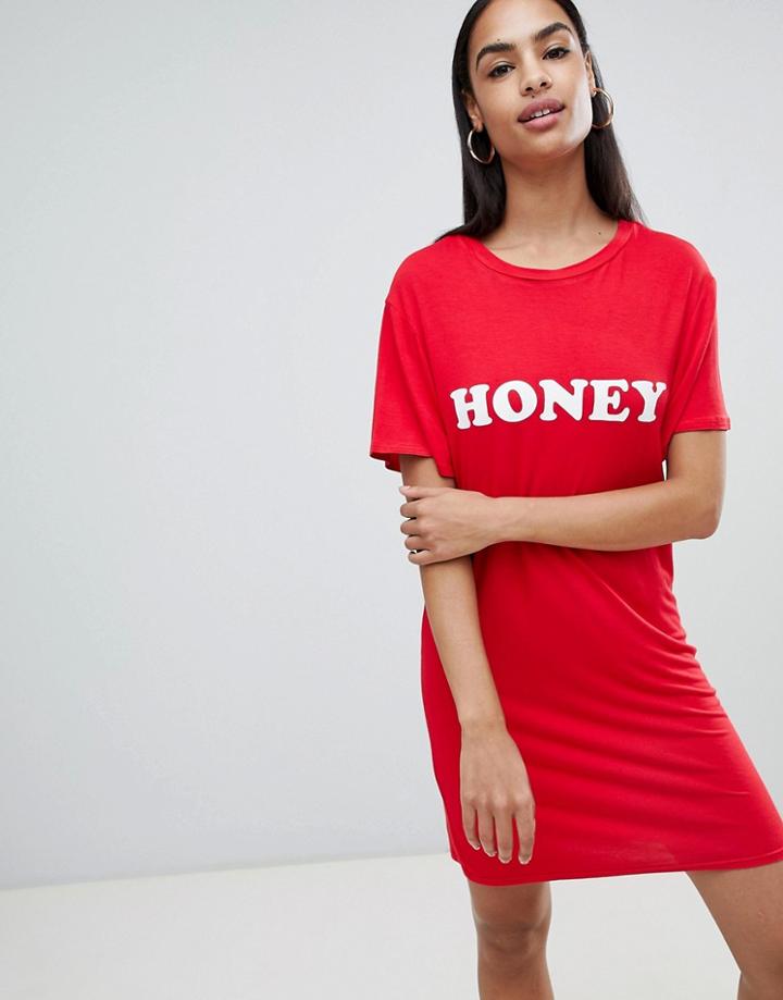 Prettylittlething Honey Slogan T-shirt Dress - Red