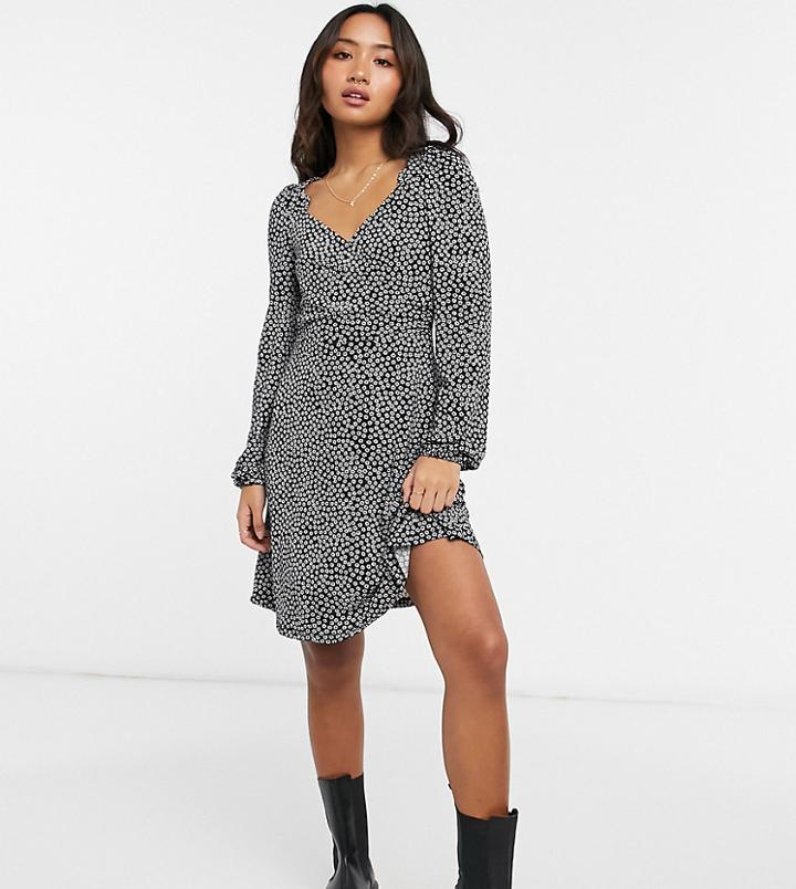 Vero Moda Petite Wrap Dress In Floral Print-multi