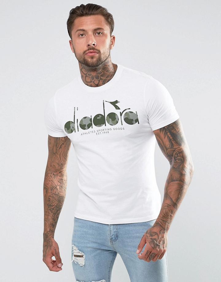 Diadora T-shirt With Large Logo - White