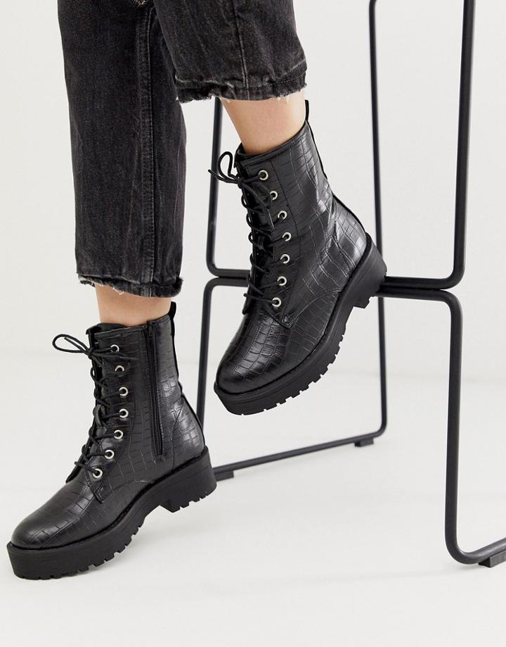 Truffle Collection Lace Up Flat Chunky Boots In Black