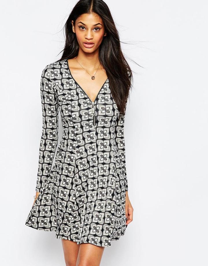 Qed London Skater Dress With Zip Front Detail - Black