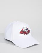 Heist Baseball Cap With Badge - White