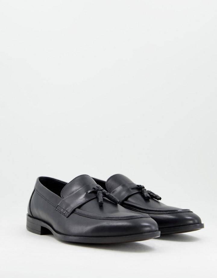 Red Tape Tassel Loafers In Black Leather