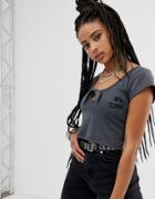 Sacred Hawk Cropped Tie Front T-shirt With Scorpion Rose Motif - Gray