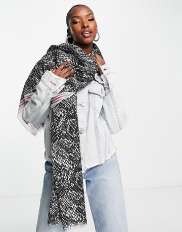 Becksondergaard Patterned Scarf In Black