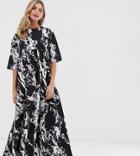 Another Reason Tie Back Maxi Smock Dress In Marble - Black