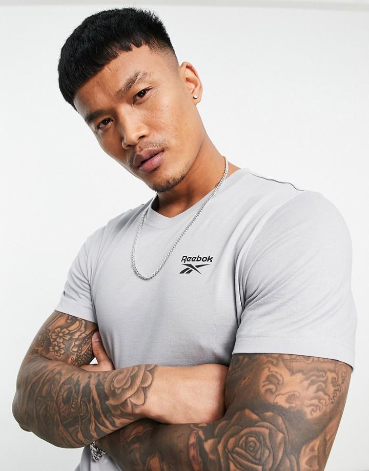 Reebok Small Logo Tee In Gray