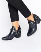 Steve Madden Aces Leather D Ring Heeled Ankle Boots - Black