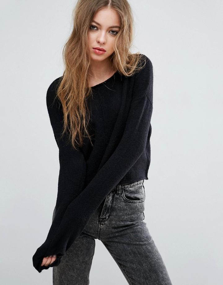 John & Jenn Dahlia Central Seam Cropped Sweater - Black