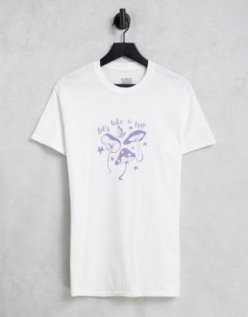 Daisy Street Relaxed T-shirt With Mushroom Print-white