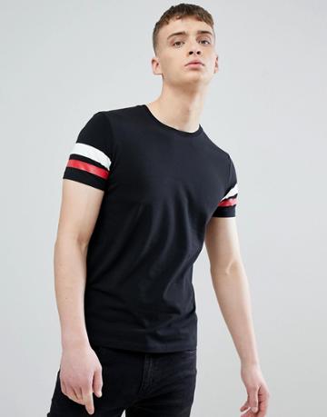 Esprit Muscle Fit T-shirt In Black With Arm Stripe - Black