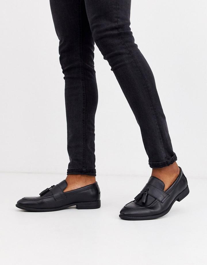 New Look Faux Leather Tassel Loafer In Black