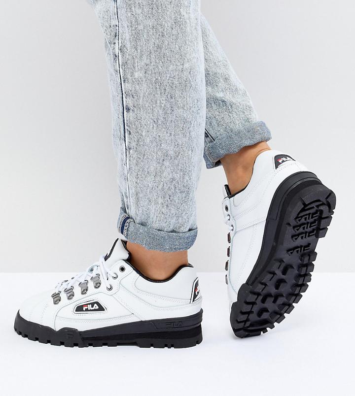 Fila Trail Blazer Boots In White - White