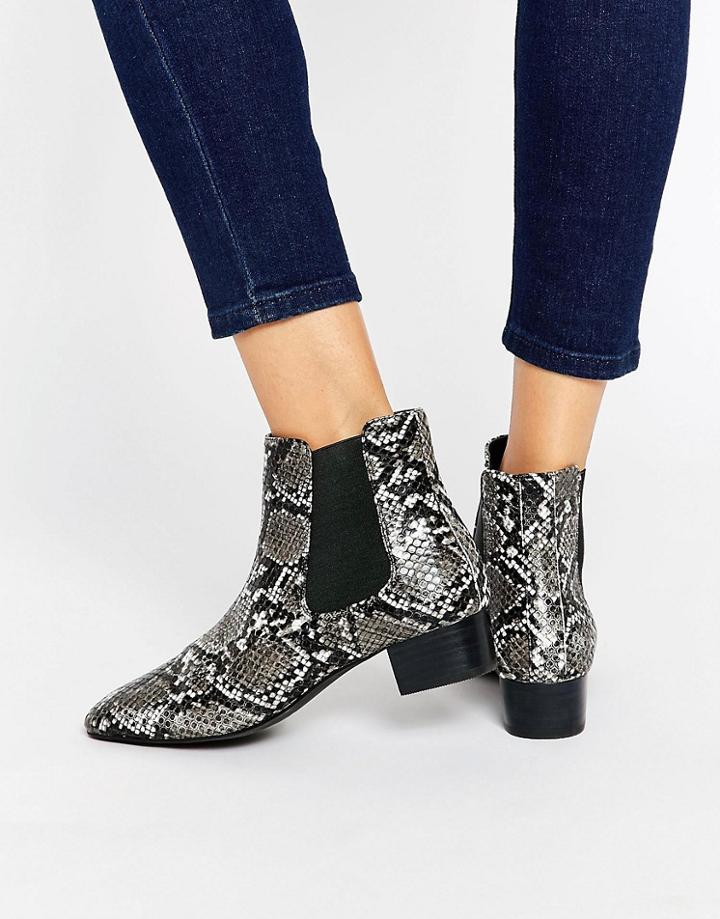 Asos Amber Low Block Heel Chelsea Boots - Snake Mono