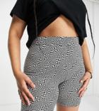 Noisy May Curve Exclusive Legging Shorts In Black Wavy Checkerboard - Part Of A Set-multi