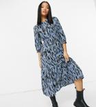 New Look Petite Tiered Midi Dress In Blue Zebra Print-blues