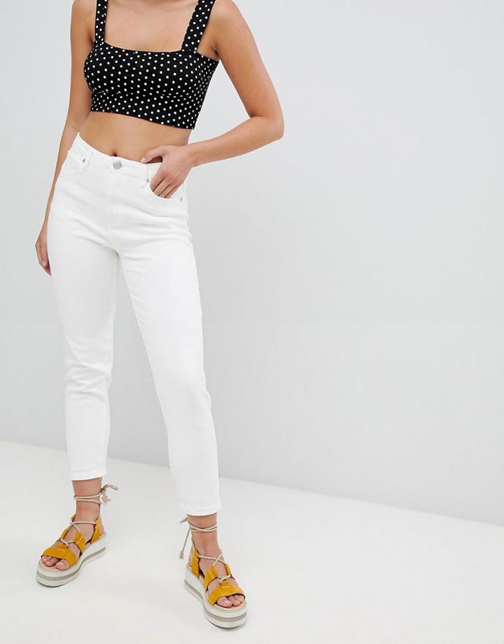 Prettylittlething Straight Leg Jeans - White