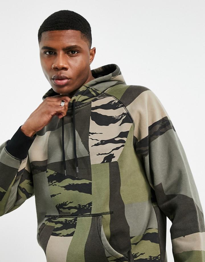 Carhartt Wip Chase Hoodie In Camo-green