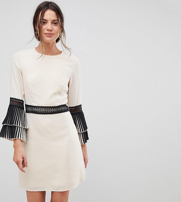 Little Mistress Tall Lace Trim Shift Dress With Pleated Sleeve Detail - Cream