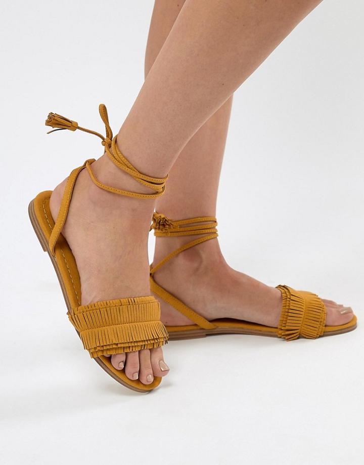 Pull & Bear Fringe Tassle Sandal With Tie Up In Yellow - Yellow