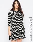 Praslin Plus Swing Dress In Zig Zag Print