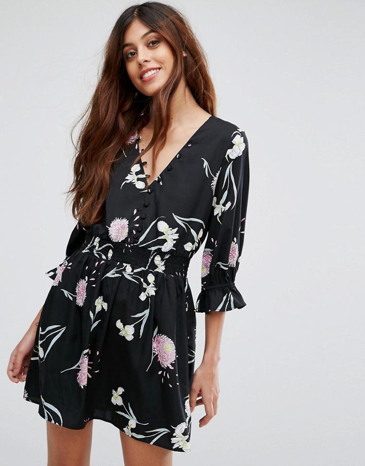 Influence V Neck Wrap Dress With Gathered Sleeve - Black