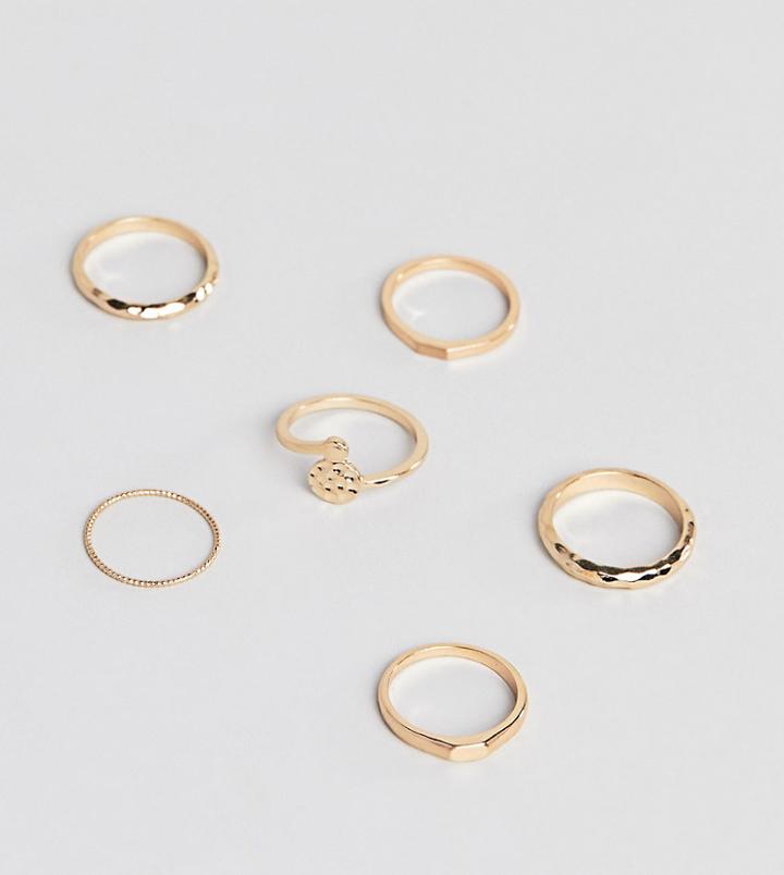 Asos Design Curve Pack Of 6 Rings In Hammered And Flat Top Design In Gold - Gold