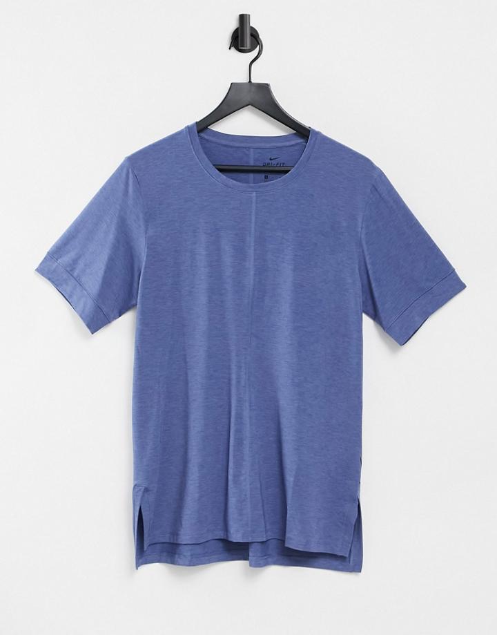 Nike Yoga T-shirt In Blue-navy