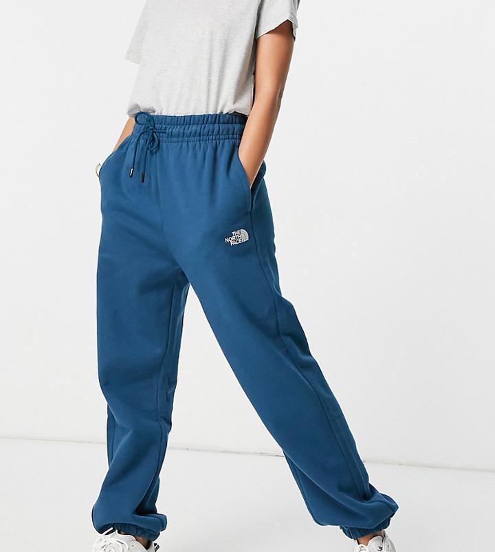 The North Face Oversized Essential Sweatpants In Navy Exclusive To Asos