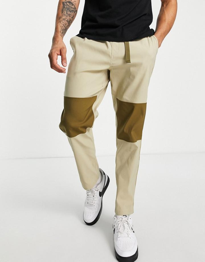 The North Face Class V Belted Pants In Beige-neutral