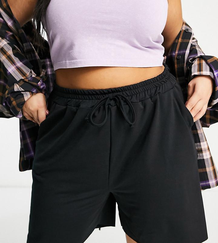 Missguided Plus Basics Sweatpants Shorts In Black
