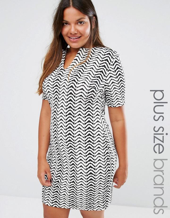 Club L Plus Dress With Open Neck In Chevron Print - Black