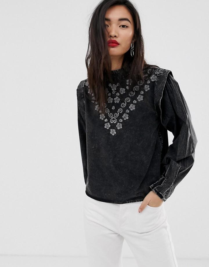 Stradivarius Str Frill Shoulder Blouse In Acid Wash - Black