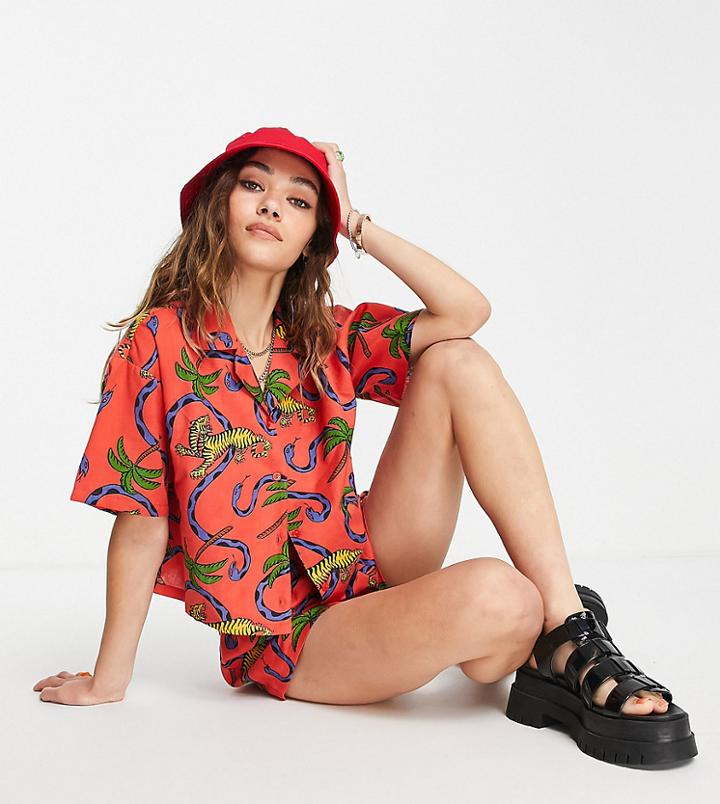 Collusion Cropped Coordinating Shirt In Snake Print-red