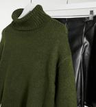 New Look Petite Chunky Knitted Roll Neck Sweater In Pine Green