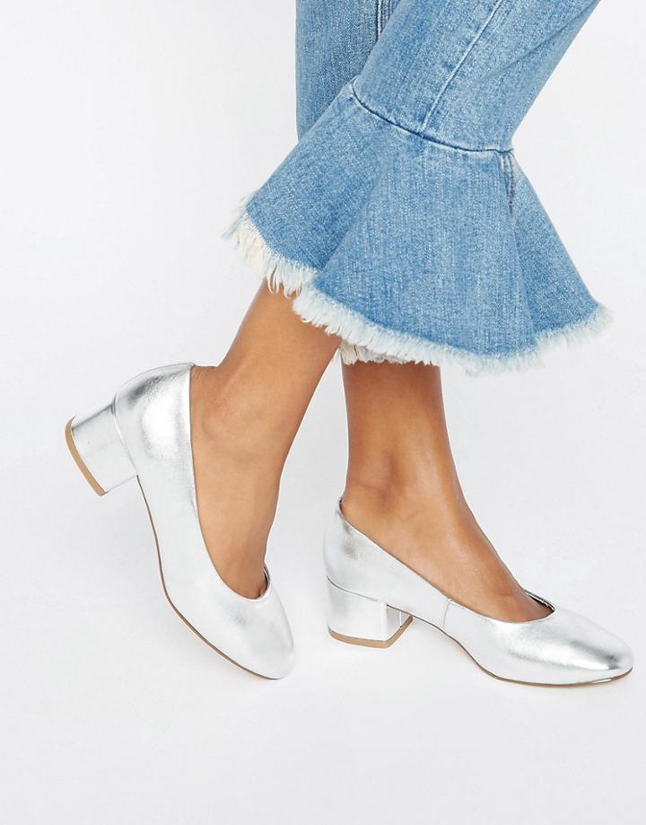 New Look Metallic Block Heel Ballet Pump - Silver