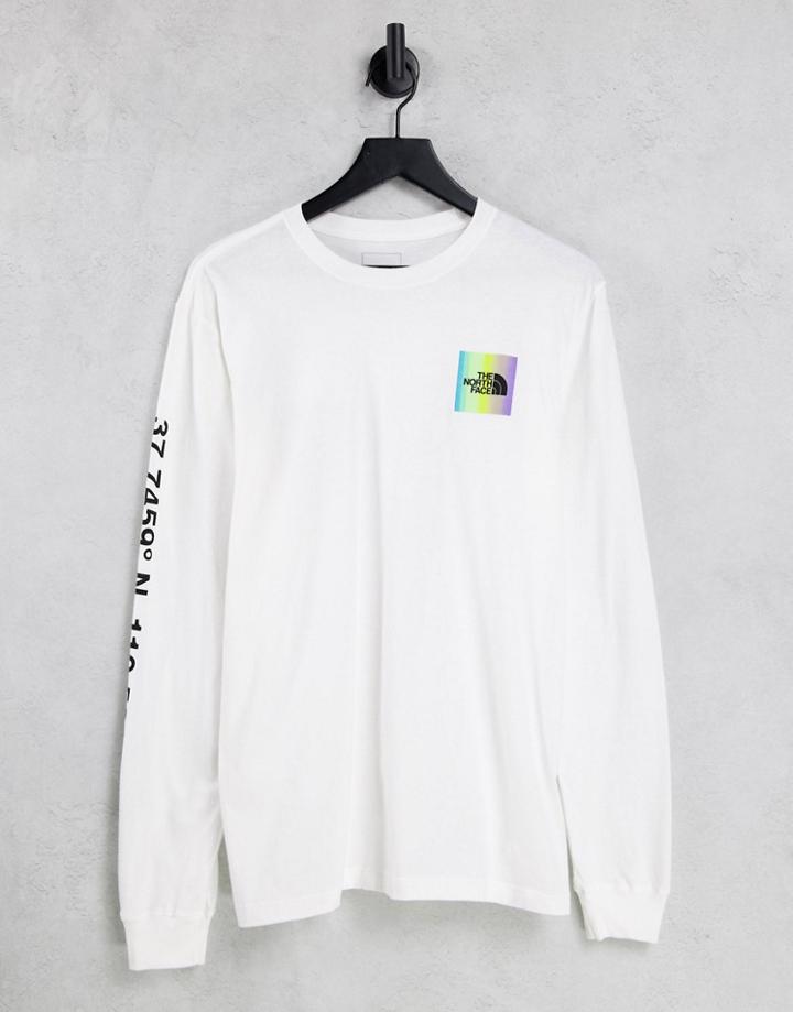 The North Face Distorted Half Dome T-shirt Long Sleeve T-shirt In White