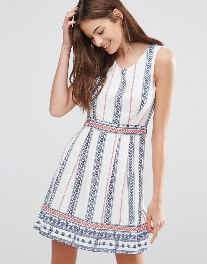 Yumi Vertical Stripe Skater Dress - White