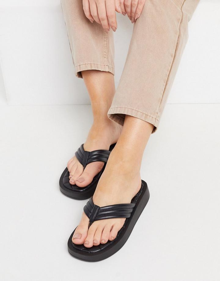 Raid Chunky Flip Flops In Black