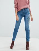 New Look Embroidered Skinny Jean With Busted Knee - Blue