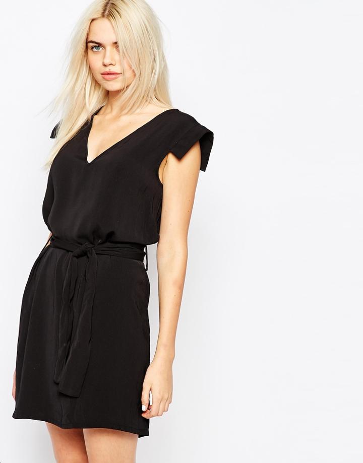Monki Tie Waist Dress - Black