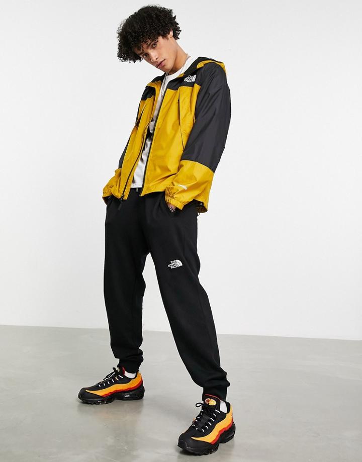 The North Face Hydrenaline Wind Jacket In Mustard-yellow