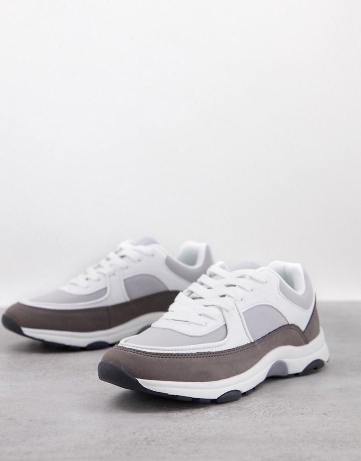 Asos Design Dyna Runner Sneakers In Gray-grey