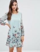 Yumi Long Sleeve Shift Dress In Butterfly Print - Green