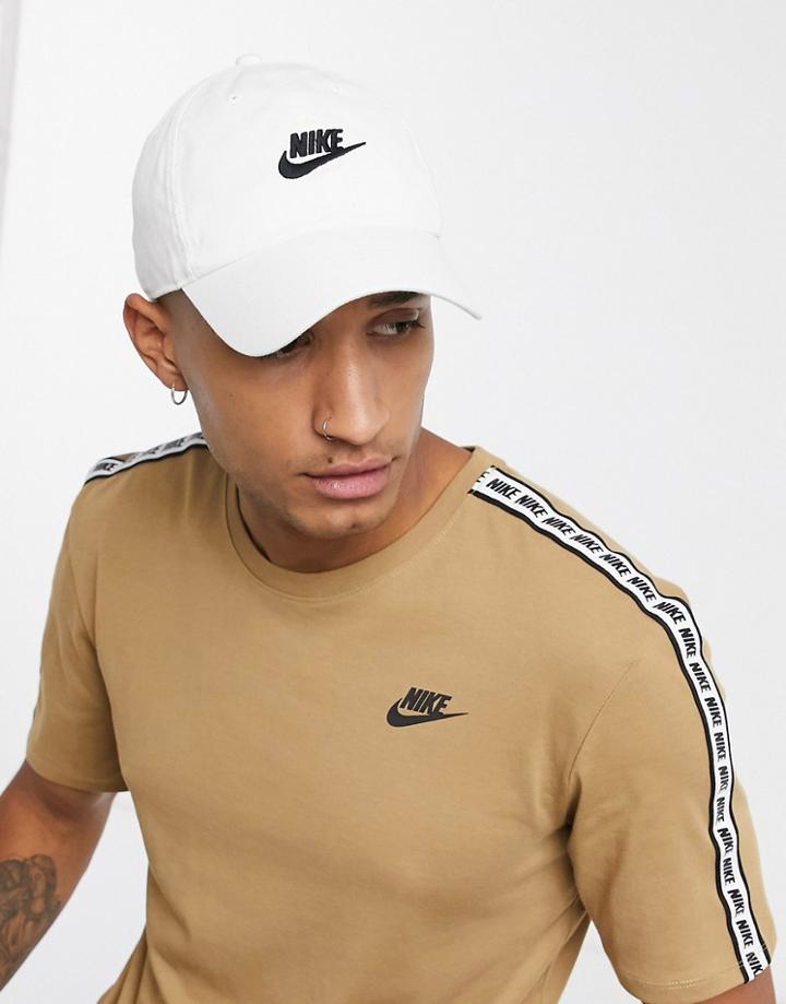 Nike H86 Futura Washed Cap In White/black